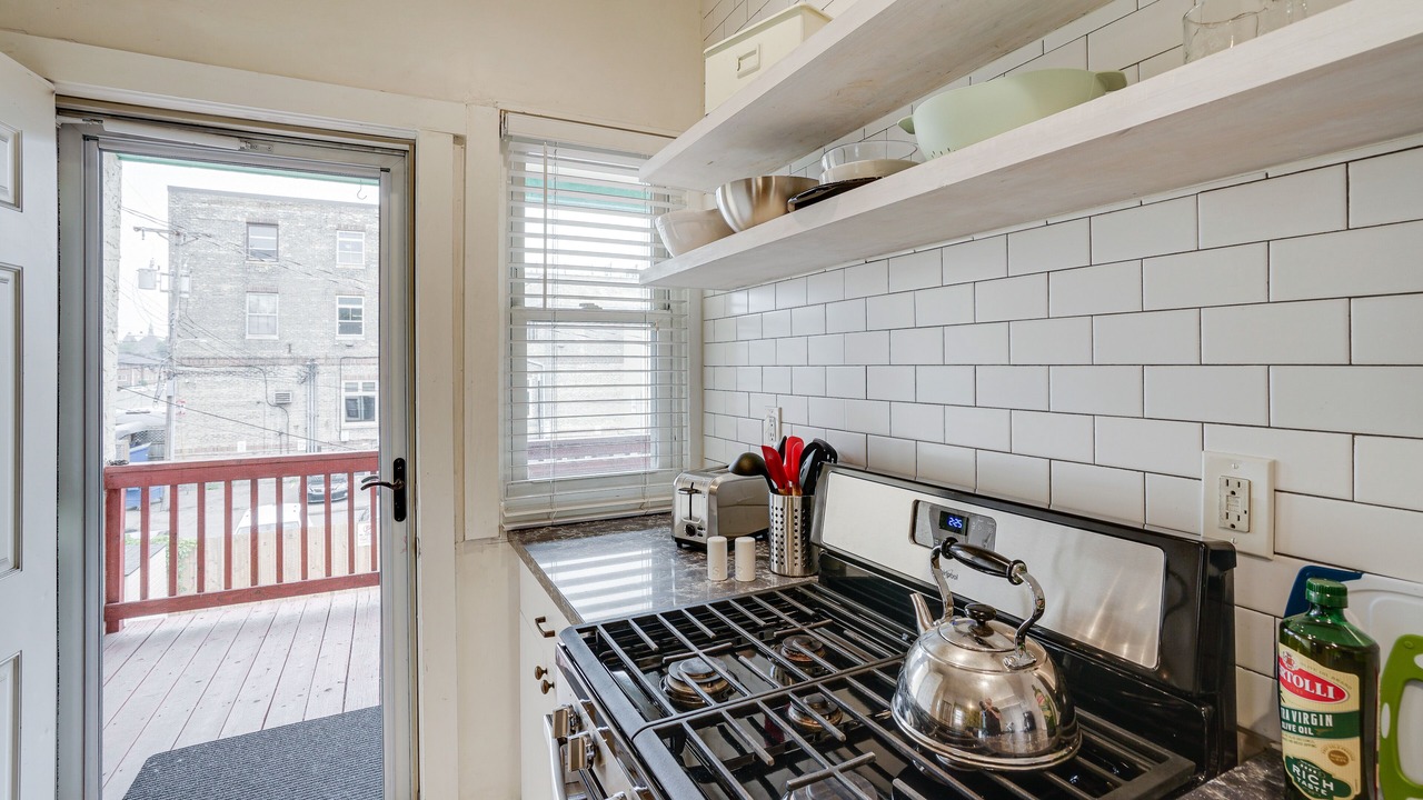 Photo of Kitchen in Elliot Park
