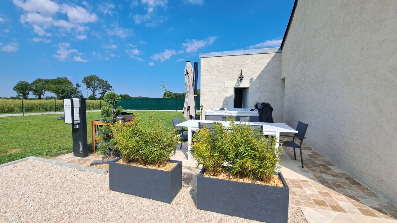 Photo of Outdoor in Saint-Branchs