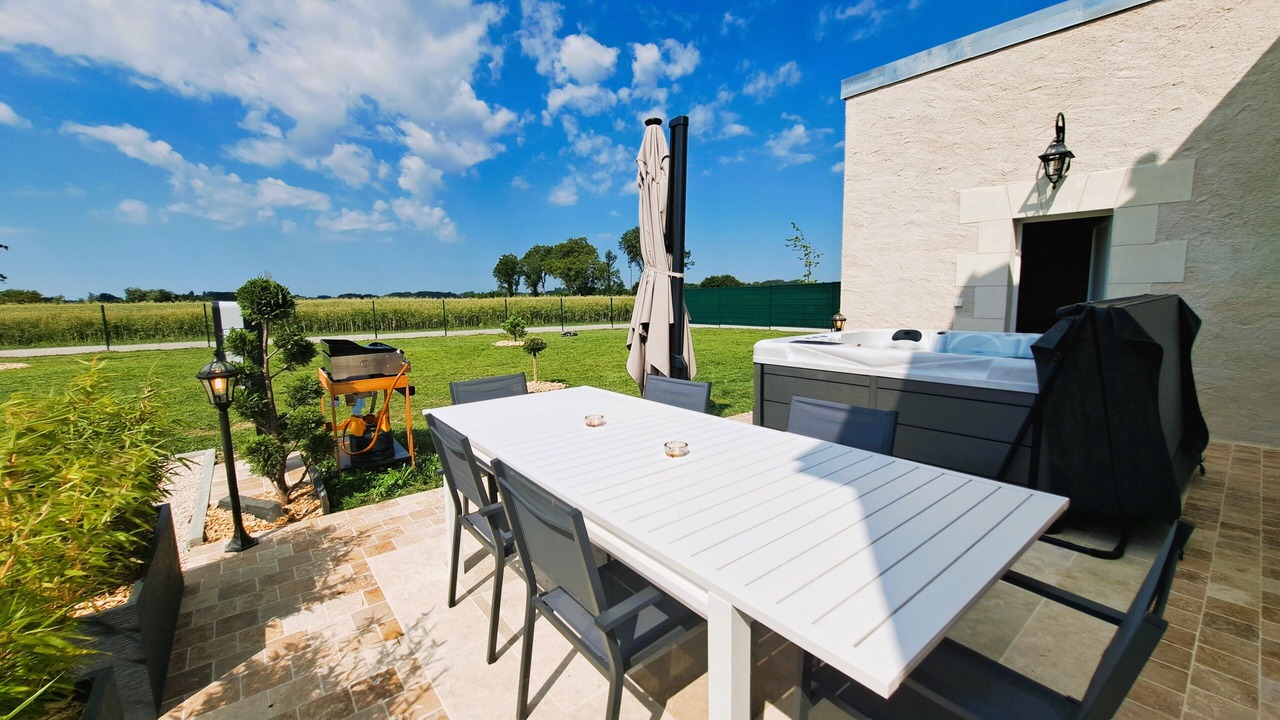 Photo of Outdoor in Saint-Branchs
