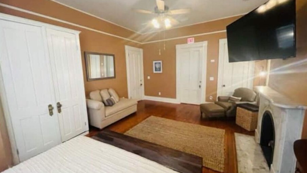 Photo of Bedroom in West Freemason