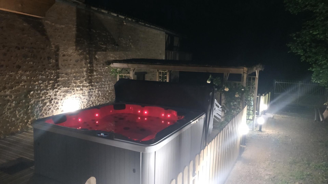 Photo of Patio Balcony in Chalandray