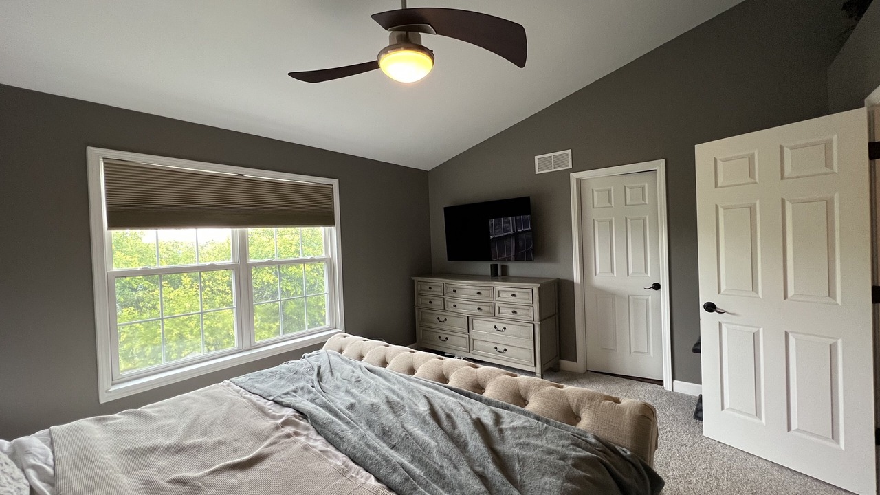 Photo of Bedroom in Elgin