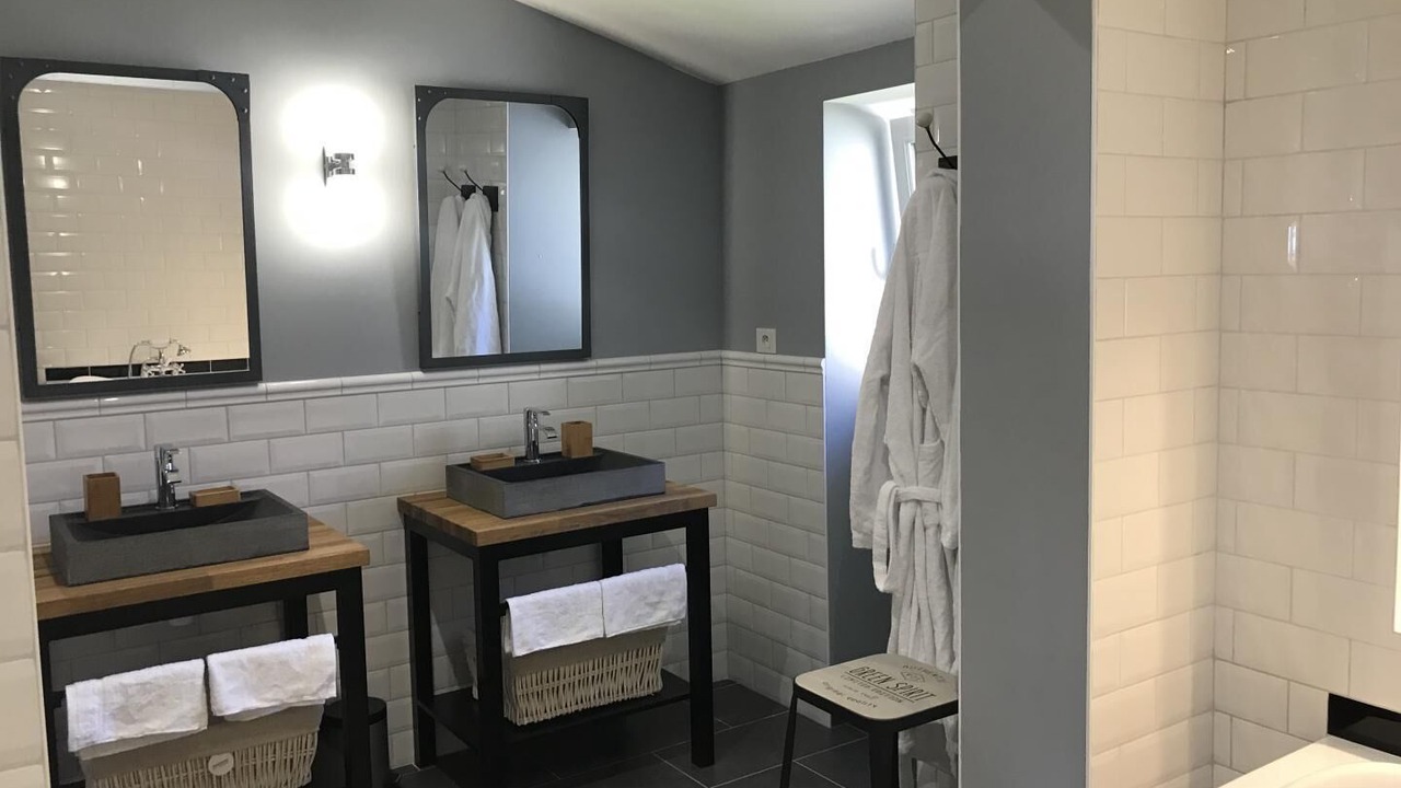Photo of Bathroom in Bournand