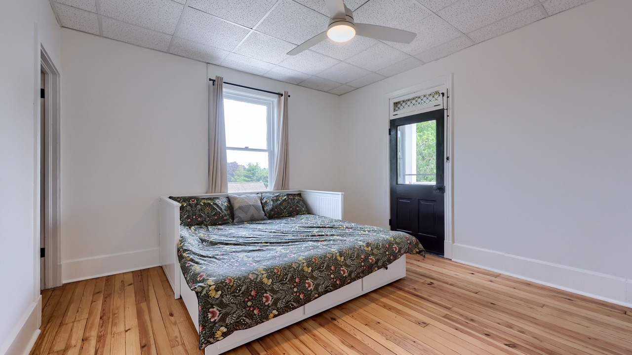 Photo of Bedroom in Rheems