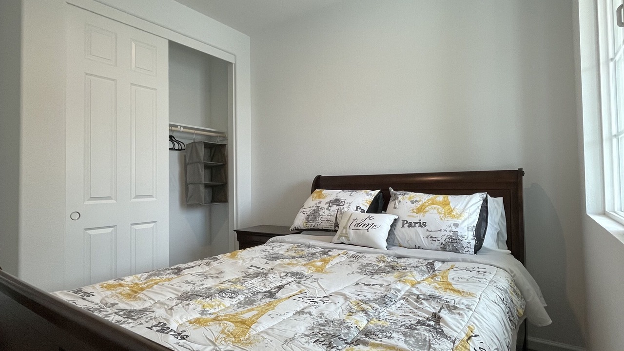 Photo of Bedroom in Lathrop