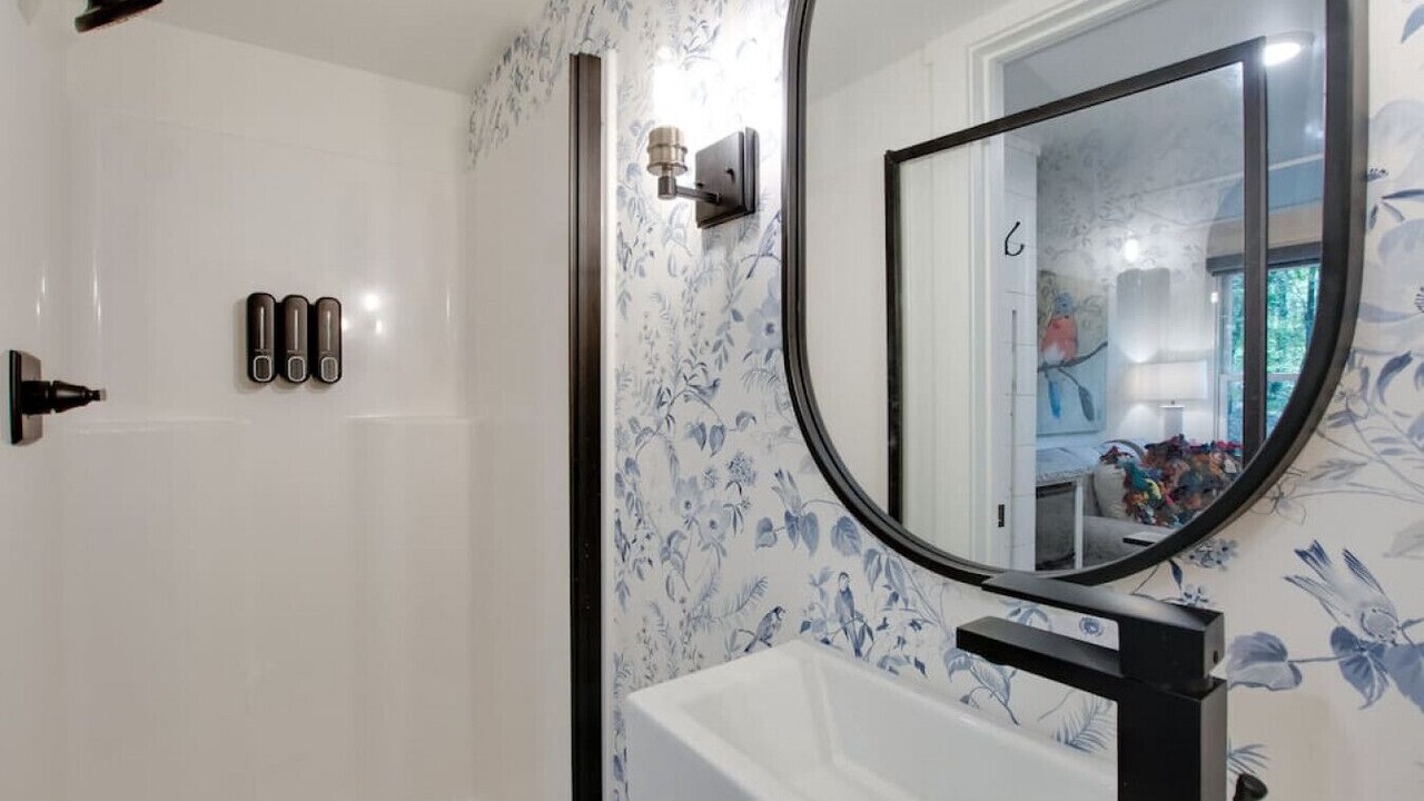 Photo of Bathroom in Groveoak