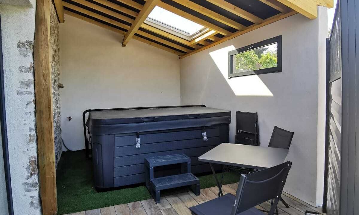 Photo of Outdoor in Landeronde