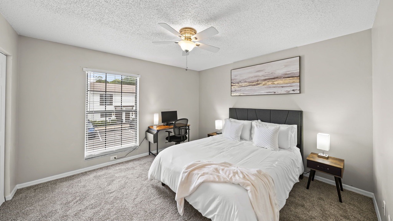 Photo of Bedroom in University