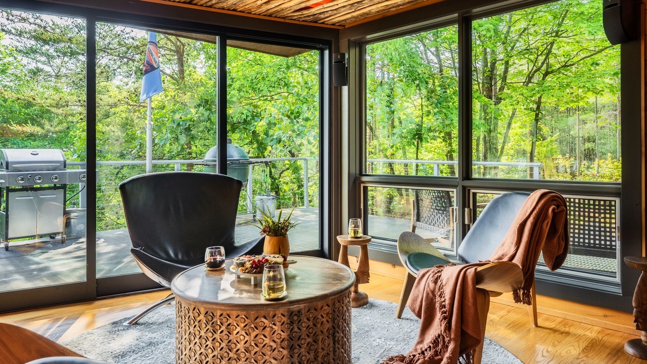 Photo of Others in Townsend