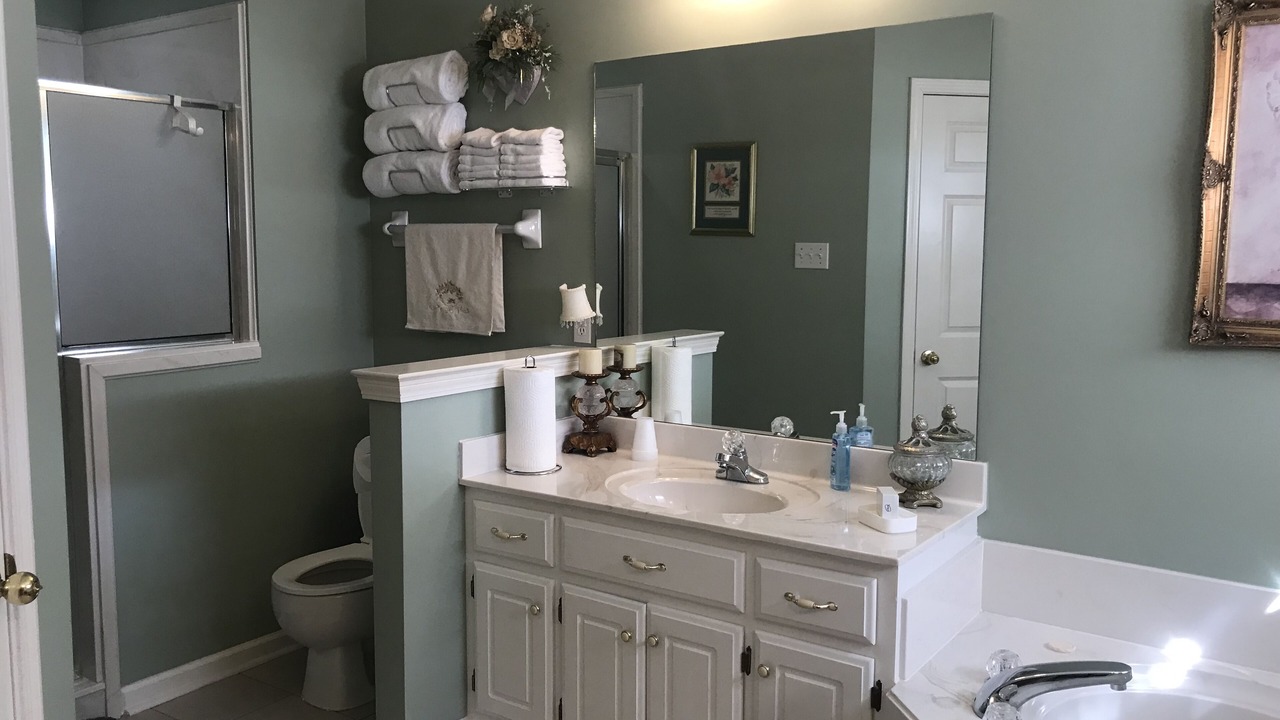 Photo of Bathroom in Oakland