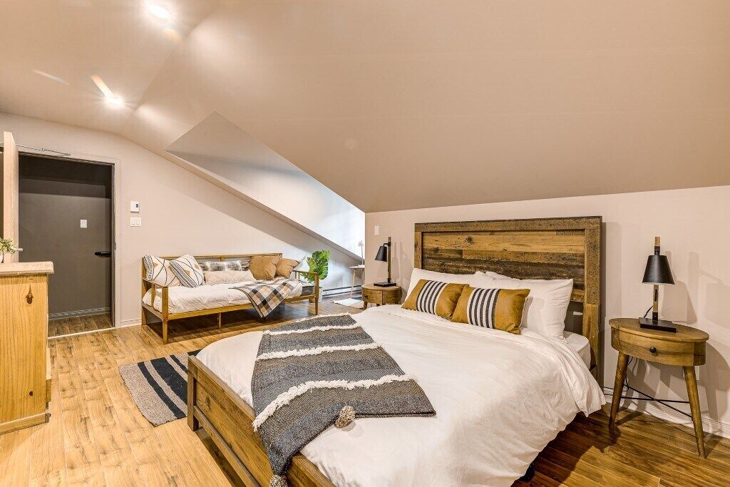 Photo of Bedroom in Vieux-Quebec-Cap-Blanc-colline Parlementaire