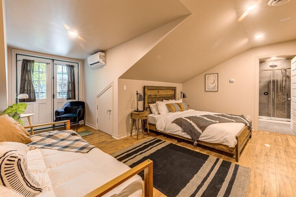Photo of Bedroom in Vieux-Quebec-Cap-Blanc-colline Parlementaire