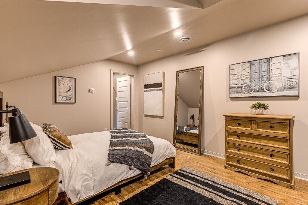 Photo of Bedroom in Vieux-Quebec-Cap-Blanc-colline Parlementaire