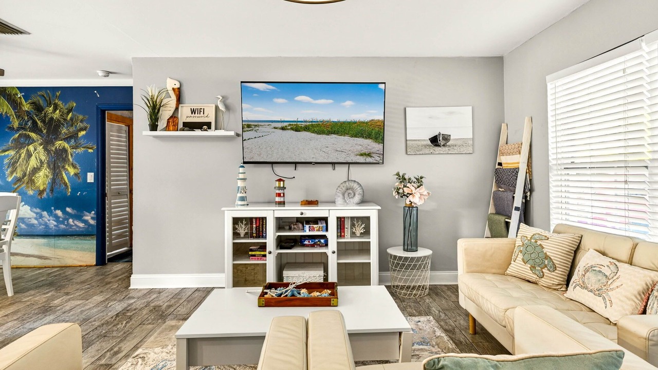Photo of Livingroom in Seminole
