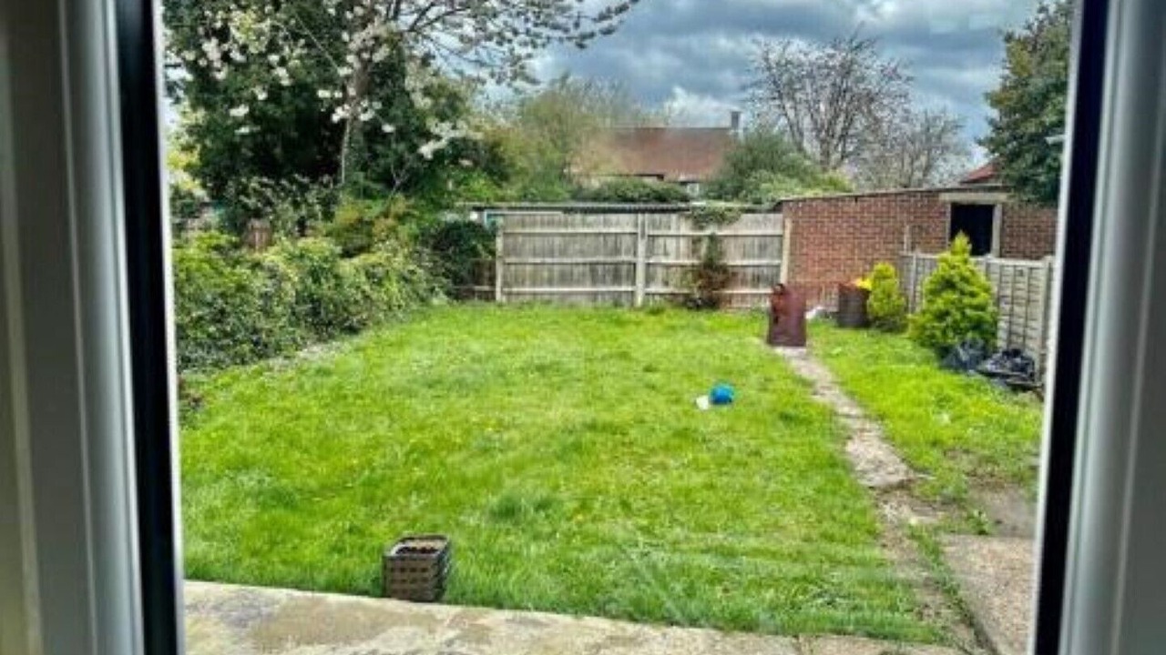 Photo of Others in Heston Central