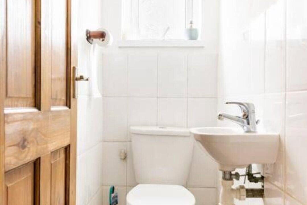 Photo of Bathroom in Heston Central