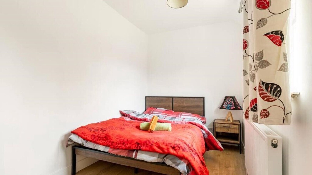 Photo of Bedroom in Heston Central