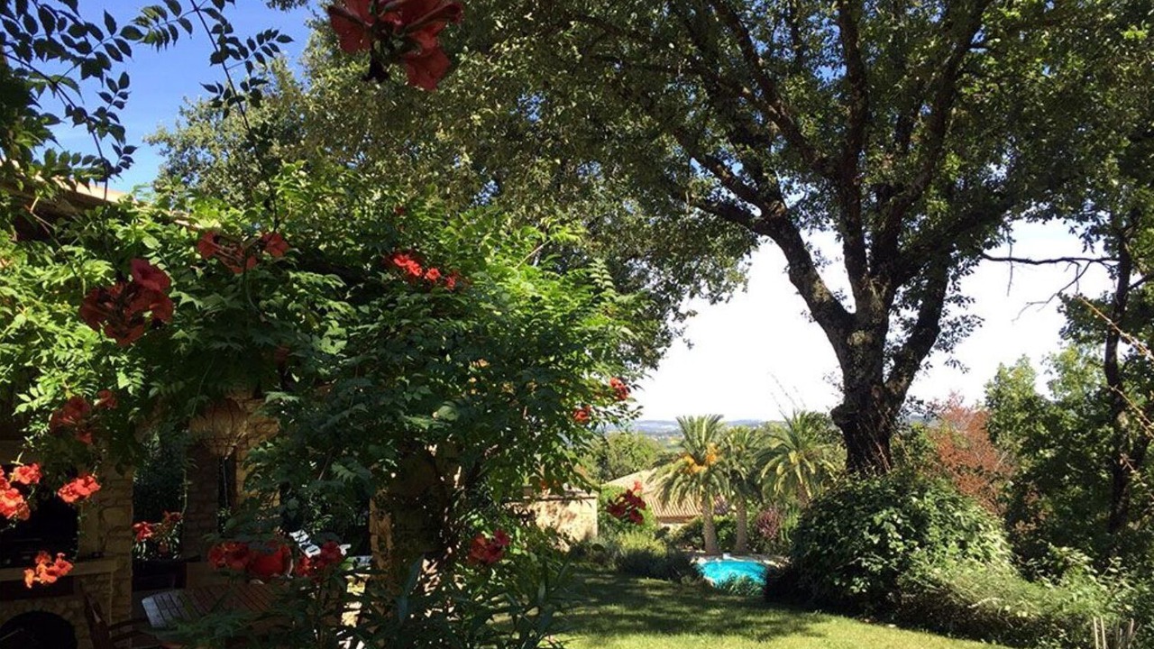 Photo of Outdoor in Saint-Julien-de-Peyrolas