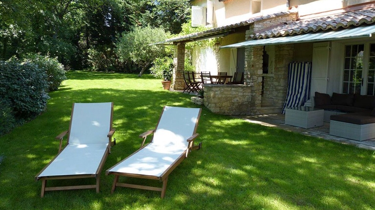 Photo of Patio Balcony in Saint-Julien-de-Peyrolas