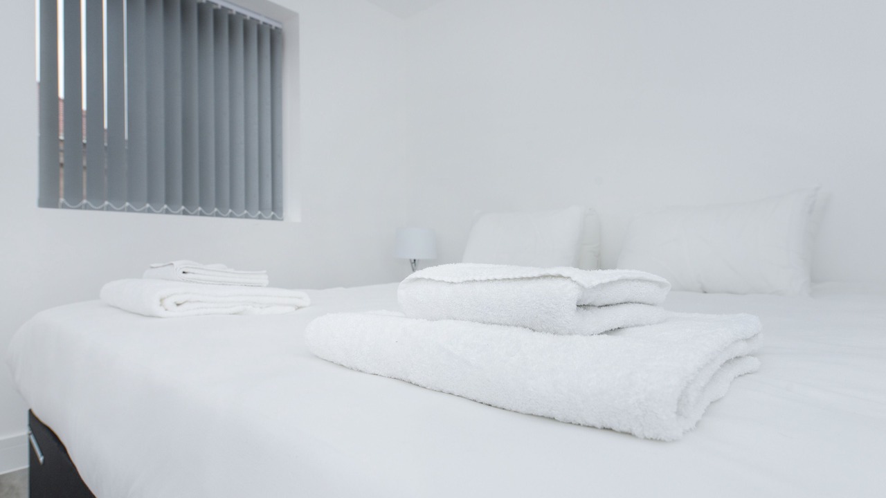 Photo of Bedroom in Gedling