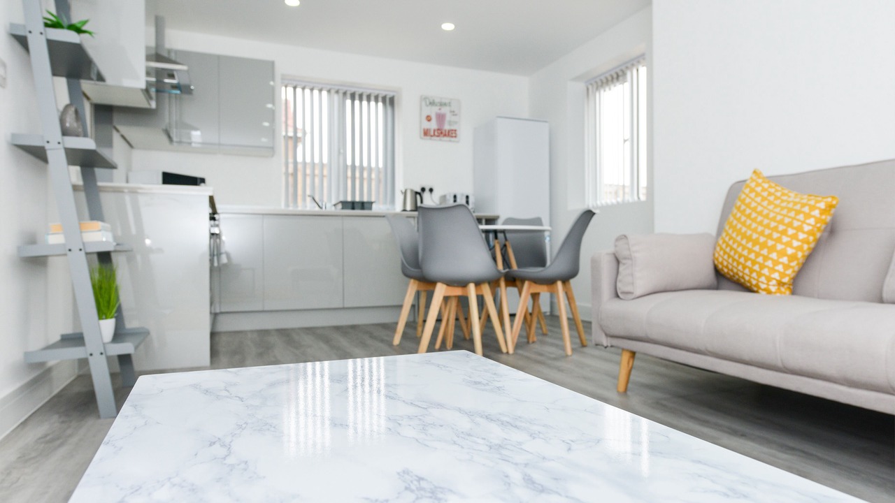 Photo of Livingroom in Gedling