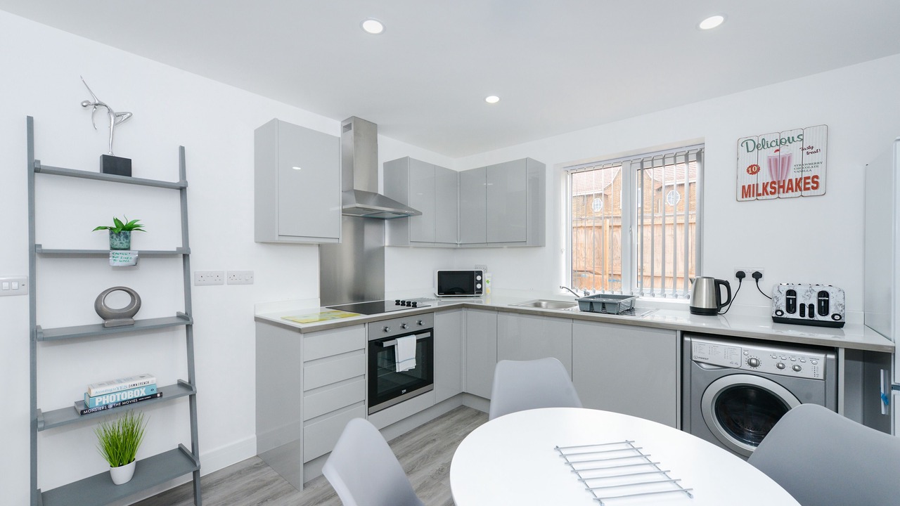 Photo of Kitchen in Gedling