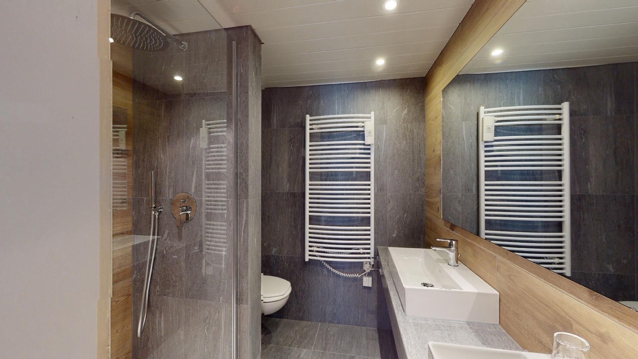Photo of Bathroom in Champfer