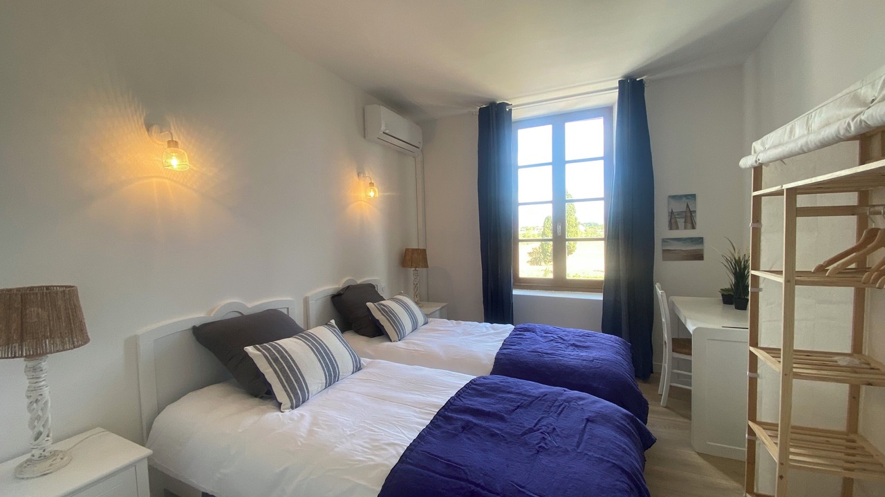 Photo of Bedroom in Homps