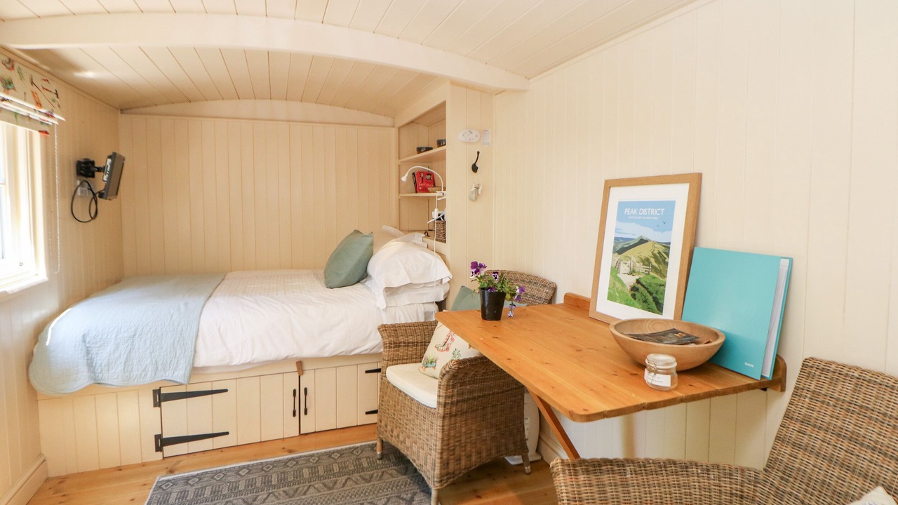 Photo of Bedroom in Castleton