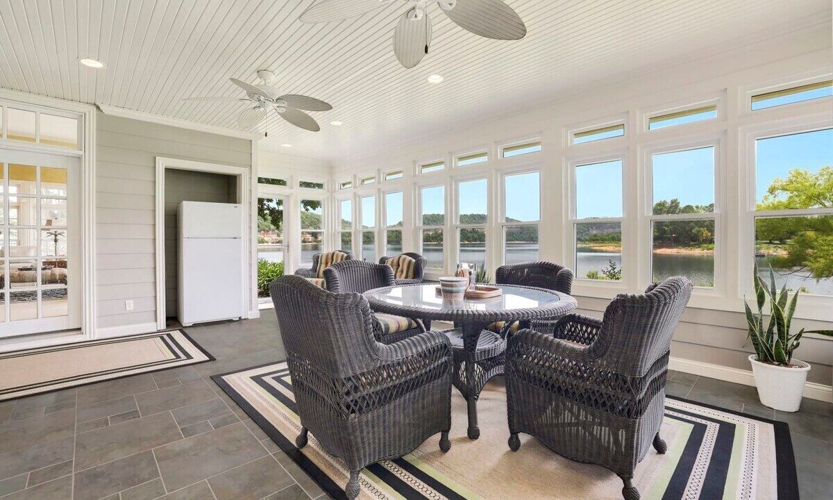 Photo of Bedroom in Springdale