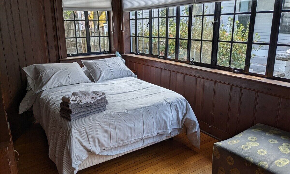Photo of Bedroom in Downtown
