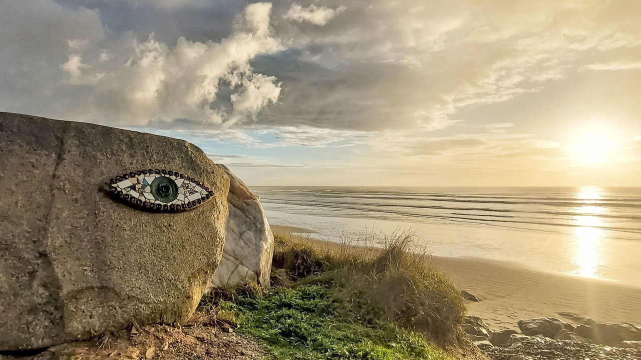 Photo of Others in Plovan