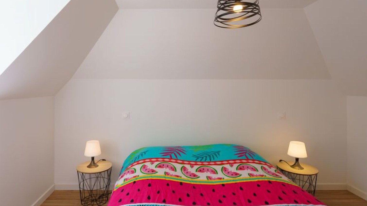 Photo of Others in Plovan