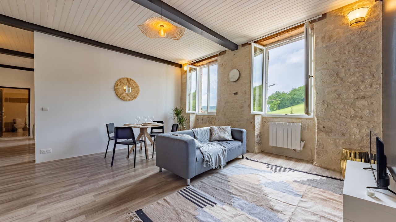 Photo of Livingroom in Montaigu-de-Quercy