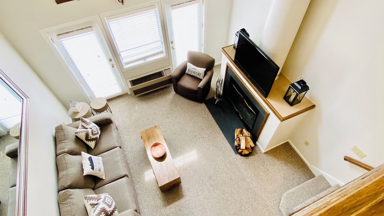 Photo of Livingroom in Hancock