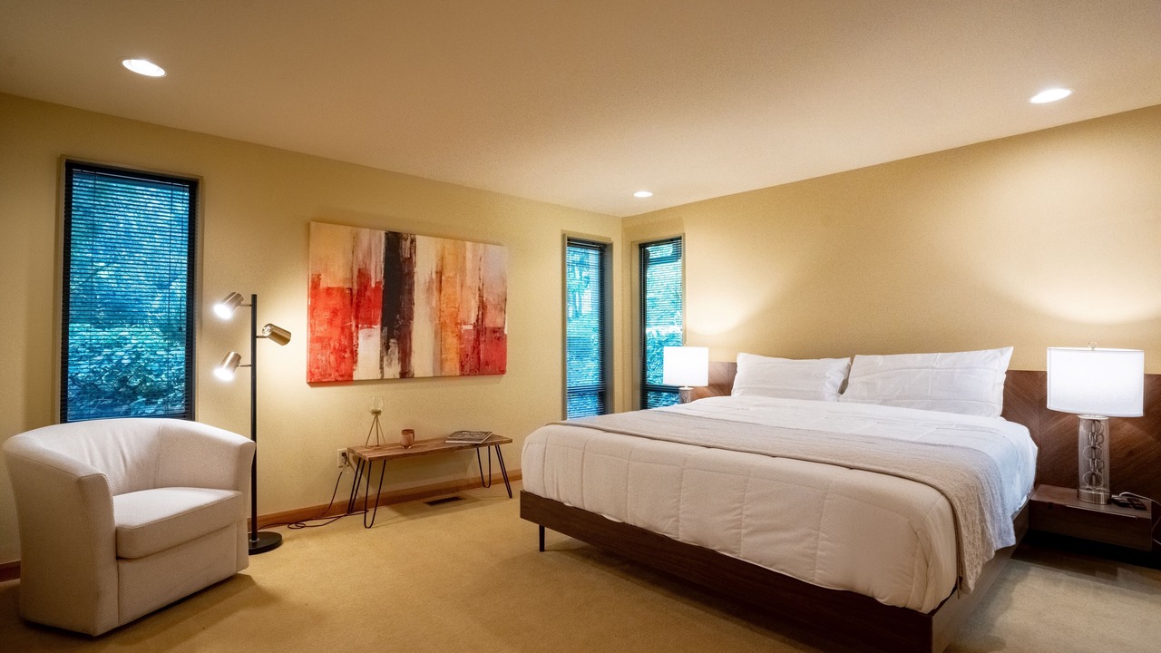 Photo of Others in Bridle Trails