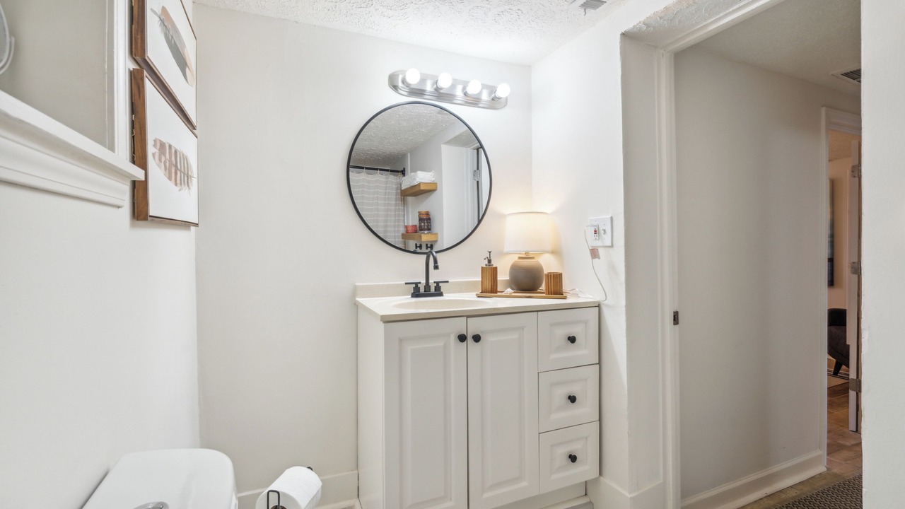 Photo of Bathroom in Talbot's Corner
