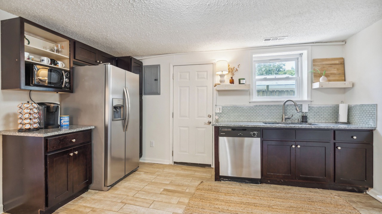 Photo of Kitchen in Talbot's Corner