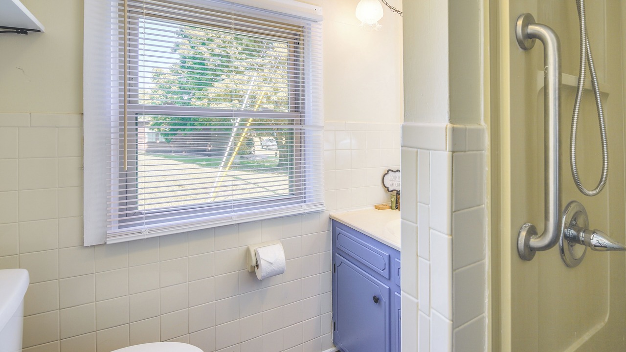 Photo of Bathroom in Jefferson City
