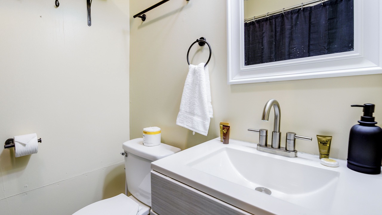 Photo of Bathroom in Jefferson City