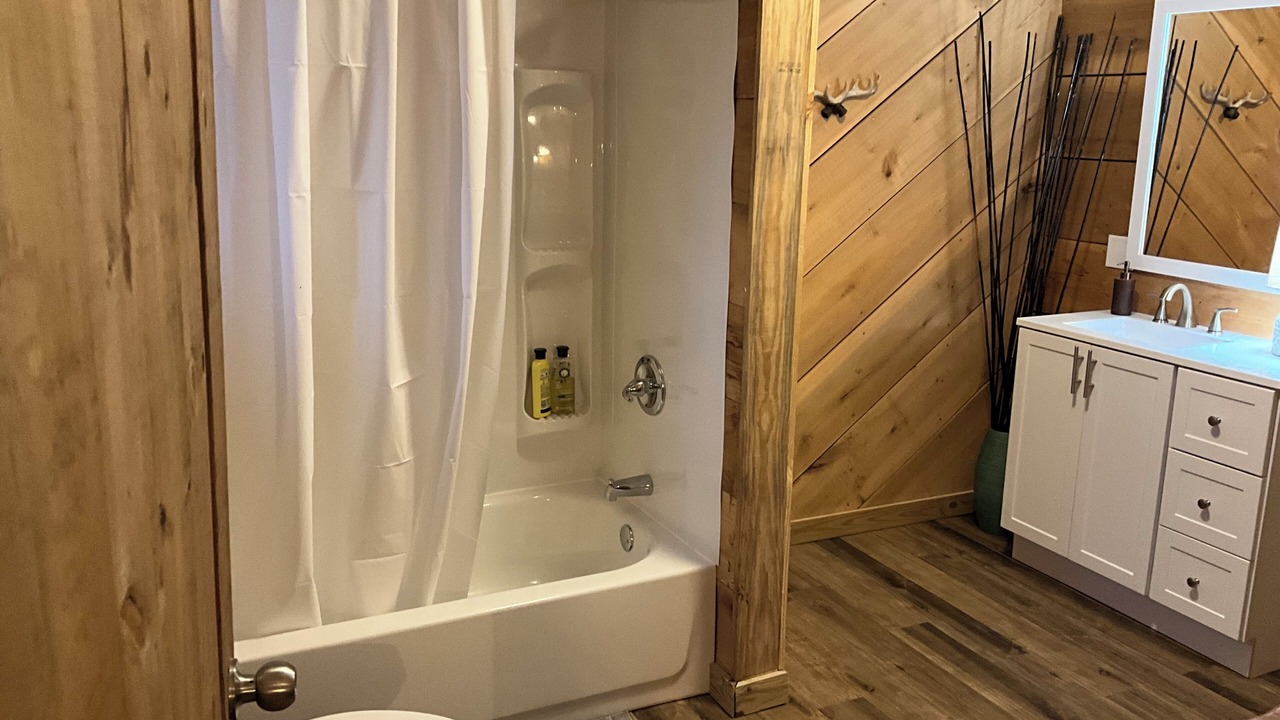 Photo of Bathroom in Stanton