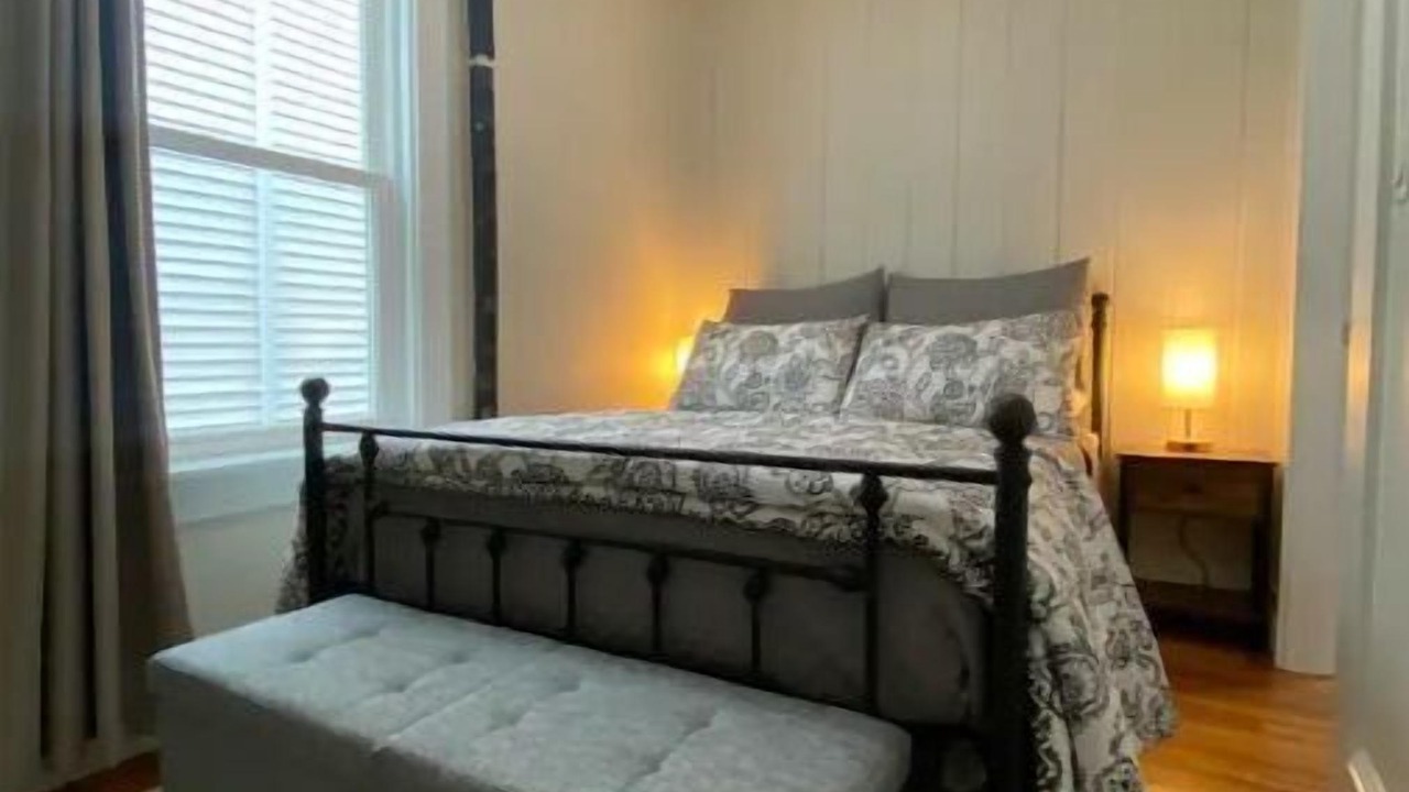 Photo of Bedroom in Spring Hill
