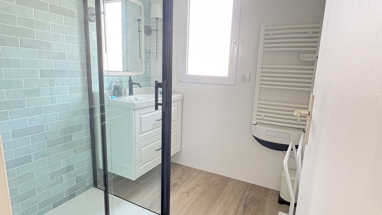 Photo of Bathroom in La Turballe