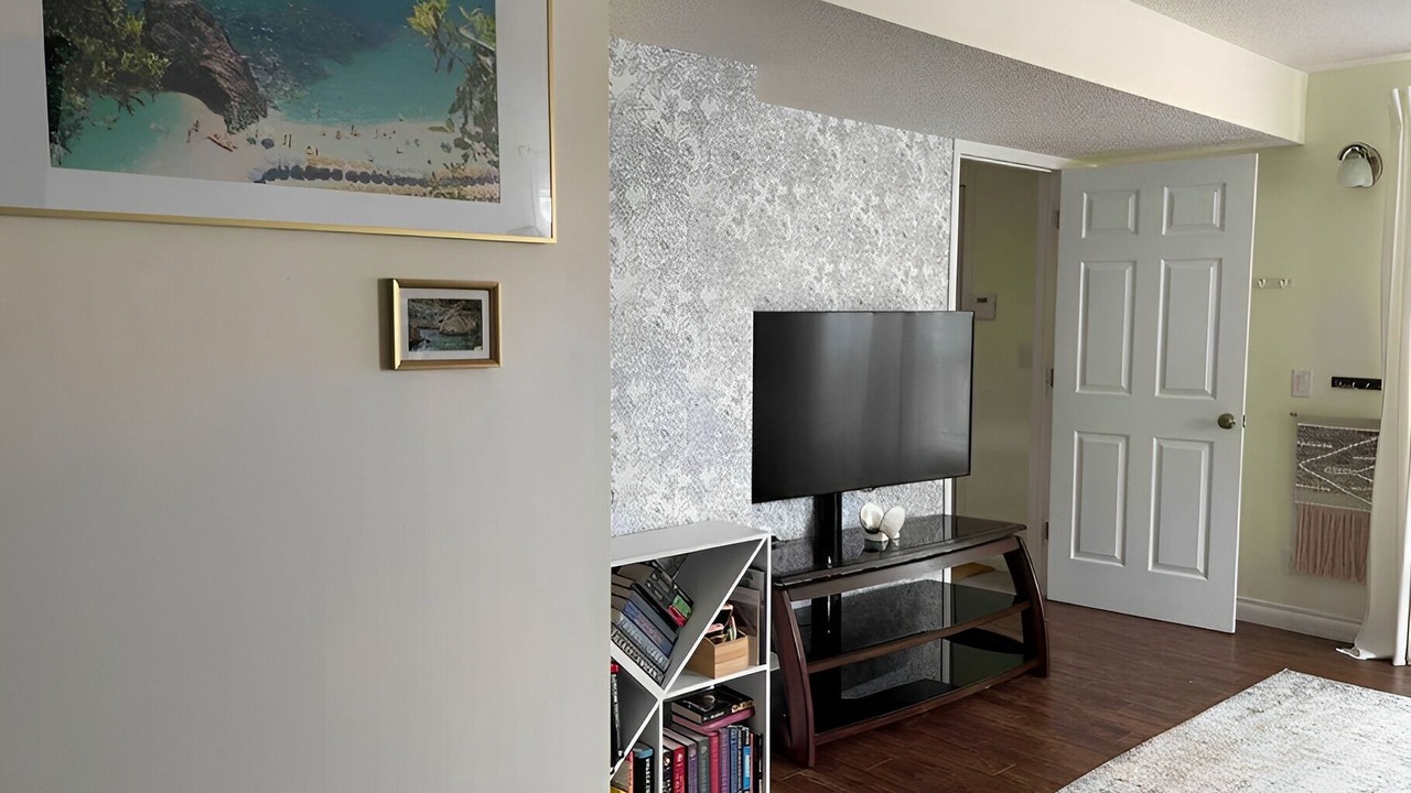 Photo of Others in Hidden Valley