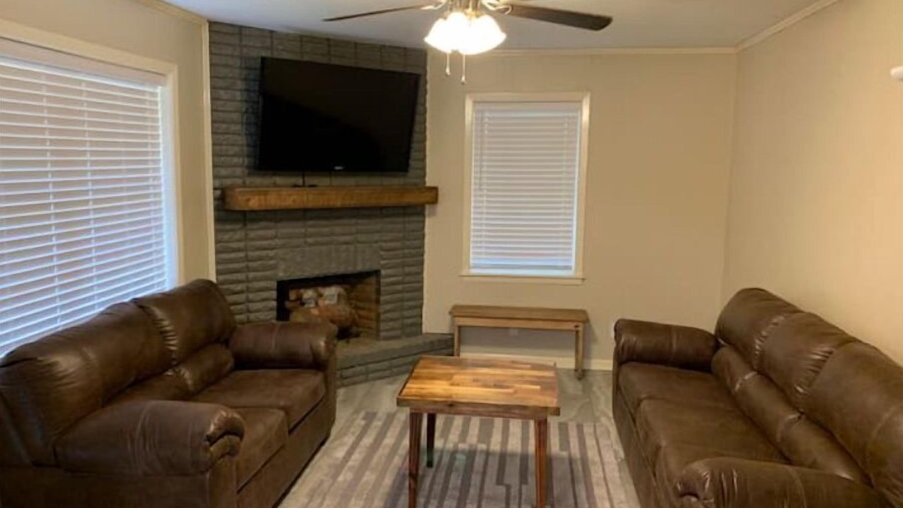 Photo of Livingroom in Fairbanks