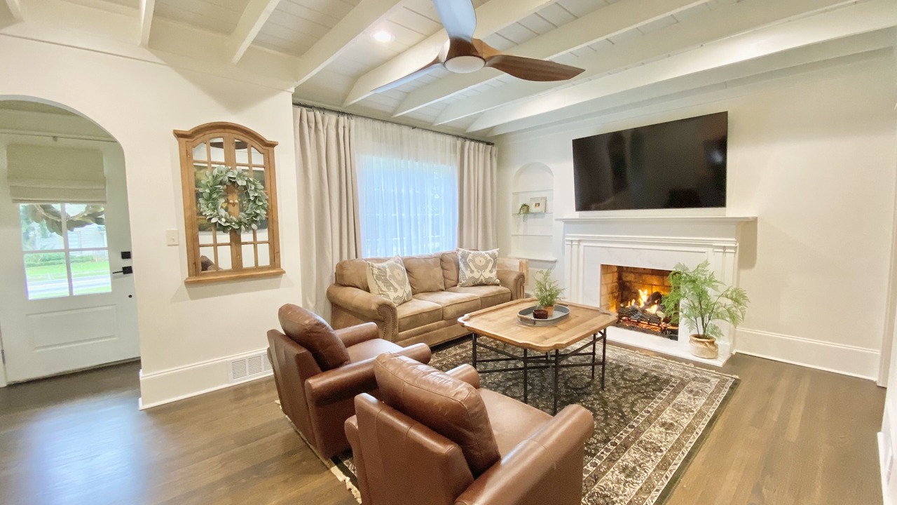 Photo of Livingroom in McDonough