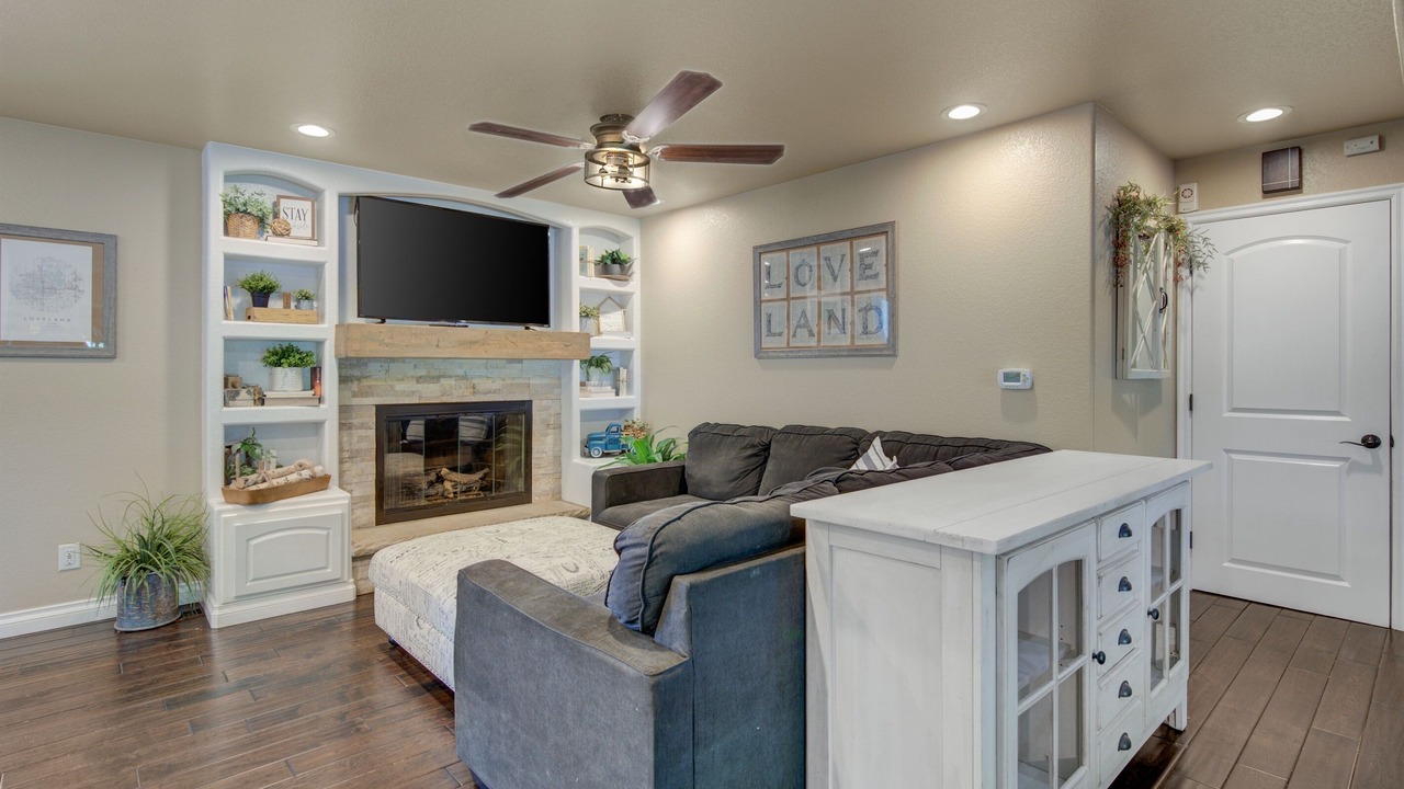 Photo of Livingroom in Loveland