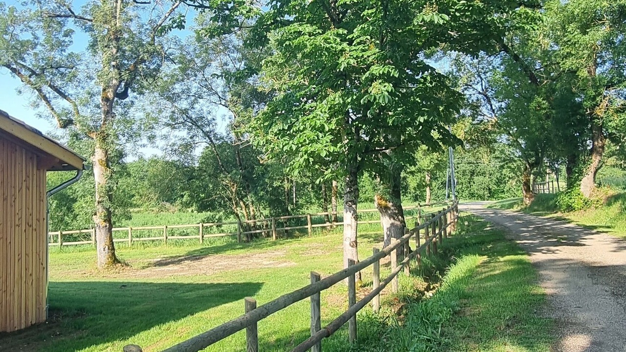 Photo of Outdoor in Lapenche