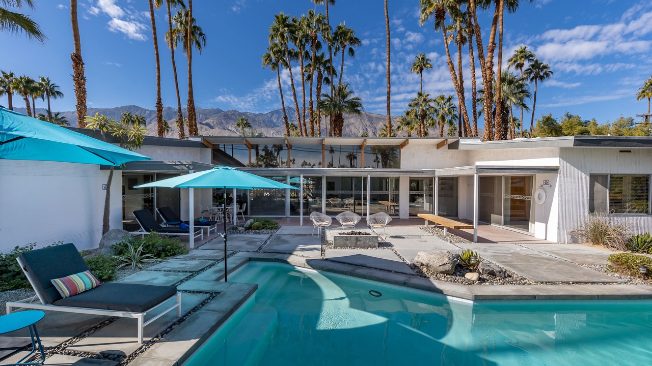 Photo of Outdoor in Sunrise Villas