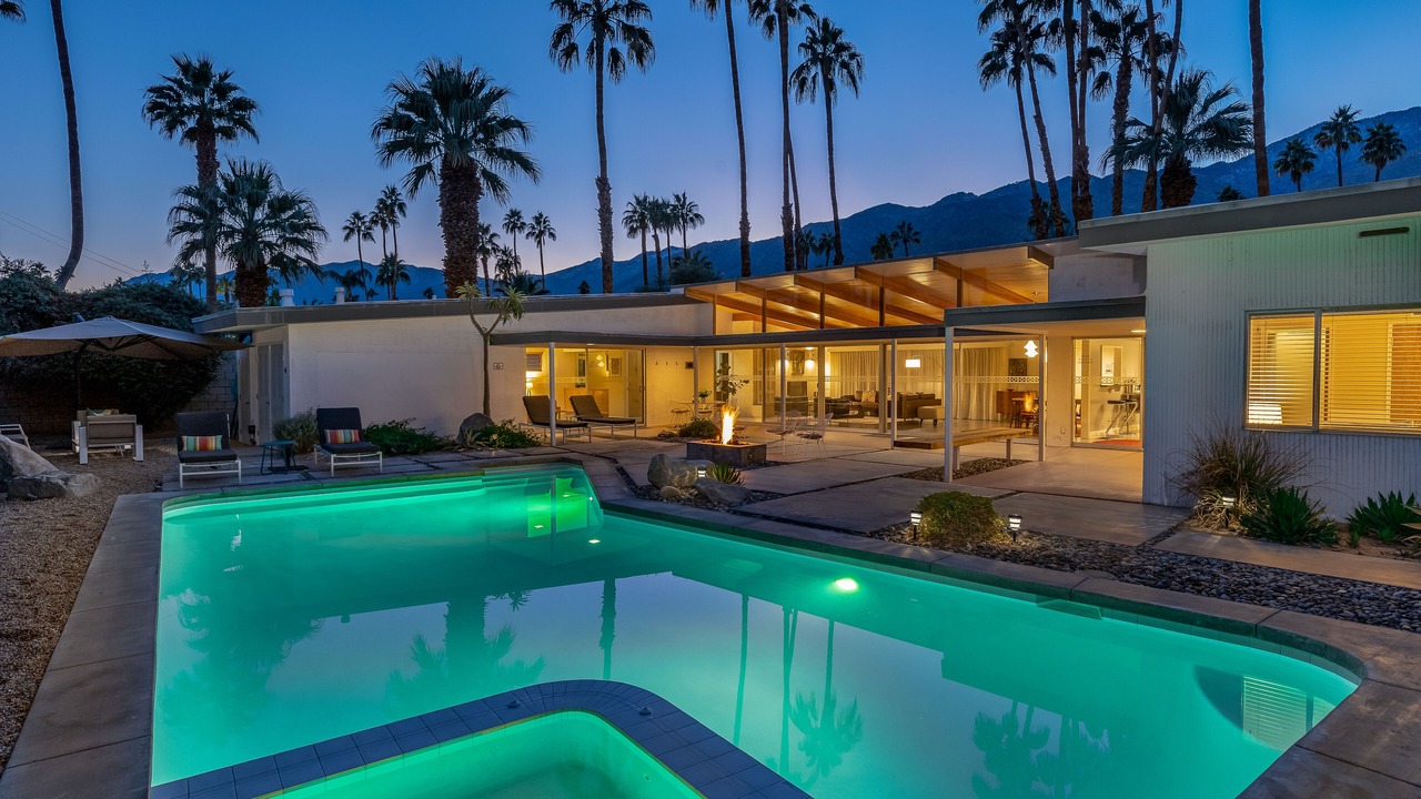 Photo of Outdoor in Sunrise Villas
